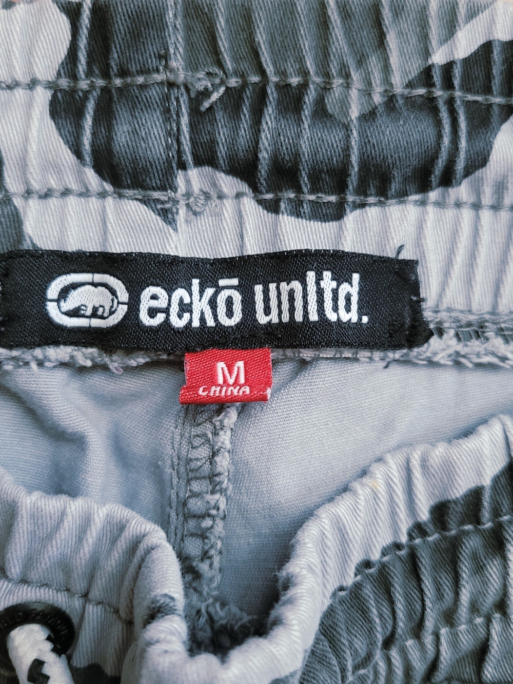 Ecko Unlimited Men’s Gray Camouflage Relaxed Jeans